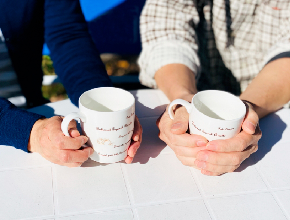 社内の周年記念品としてオリジナルマグカップを制作させていただきました！