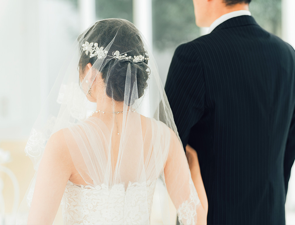 某結婚式場のノベルティとしてオリジナルハンドクリームを製造いたしました！